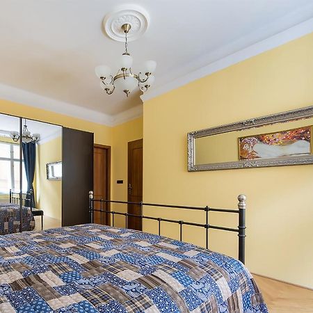 In Heart Of Prague - 2Br 2Ba Elegant Downtown Apt Εξωτερικό φωτογραφία