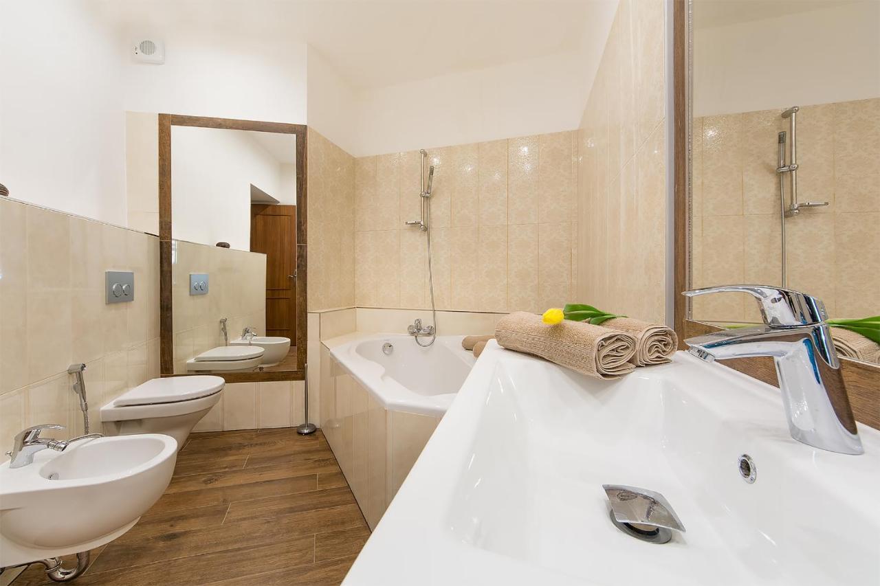 In Heart Of Prague - 2Br 2Ba Elegant Downtown Apt Εξωτερικό φωτογραφία