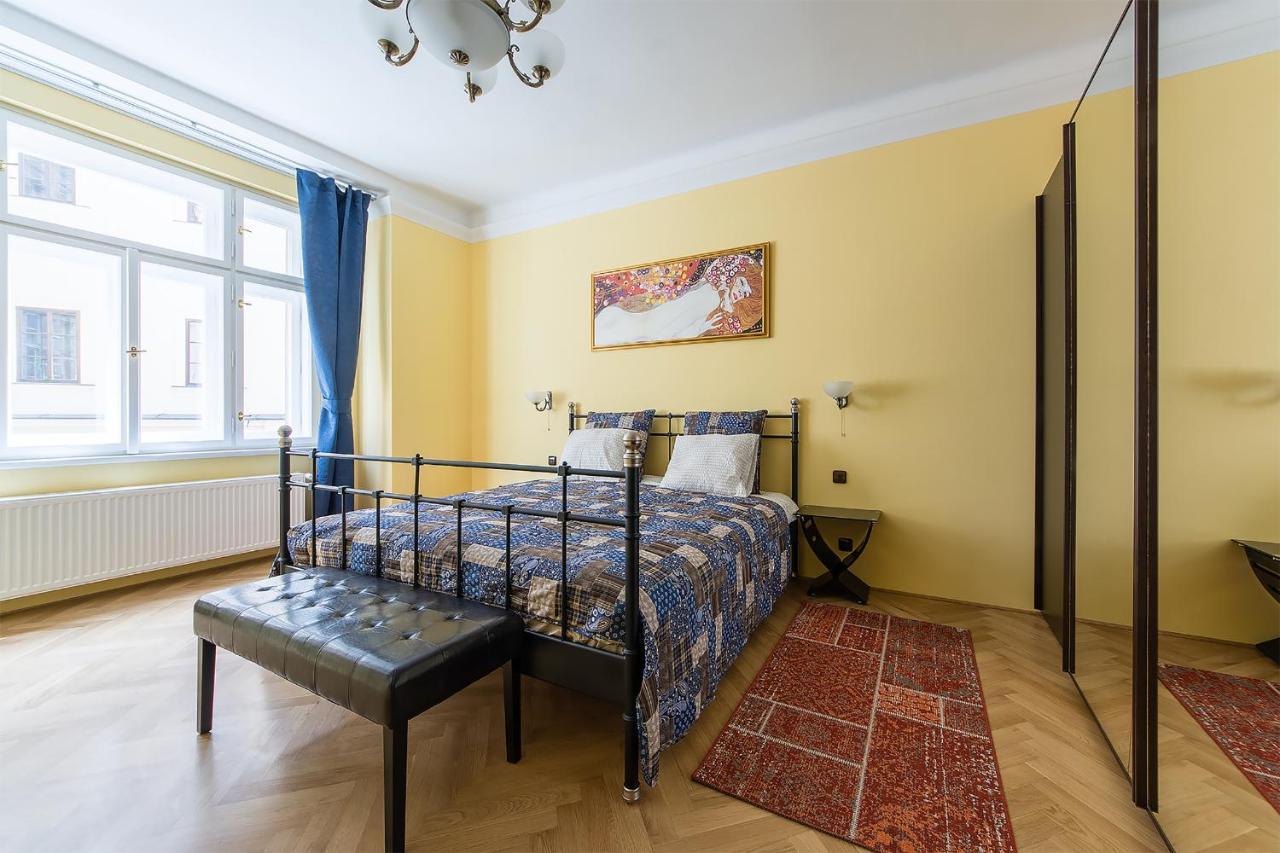 In Heart Of Prague - 2Br 2Ba Elegant Downtown Apt Εξωτερικό φωτογραφία